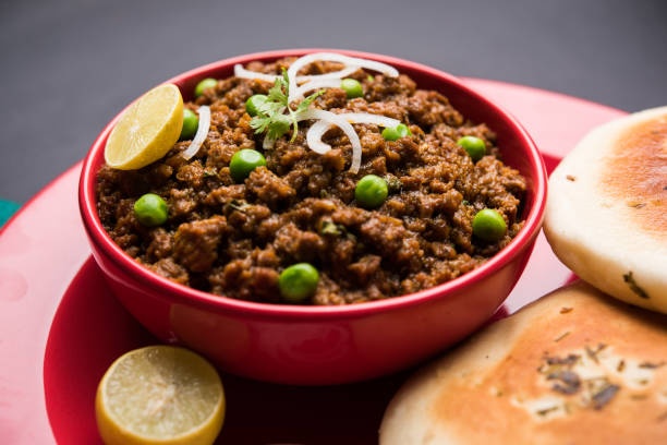 Mutton Keema Naan